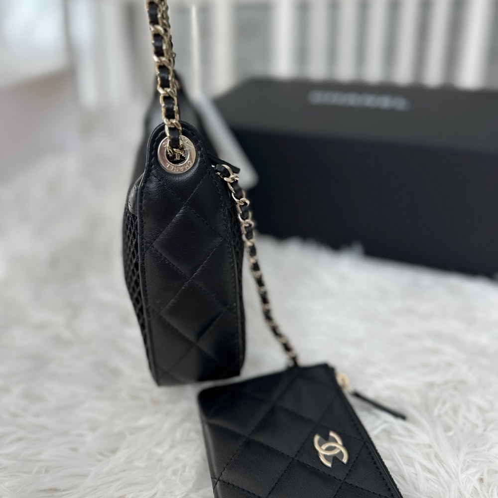 ❌ SOLD ❌ Chanel 25S Mesh Bag - Picture 6 of 13